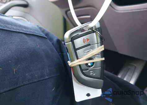 2019 BMW M550I xDrive z USA, uszkodzony, nr VIN WBAJB9C51KB465157